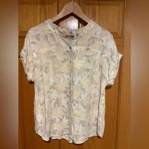 Silky Rachel Roy Blouse